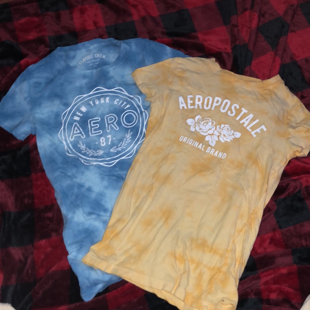 2 Aeropostale classic crew tshirts